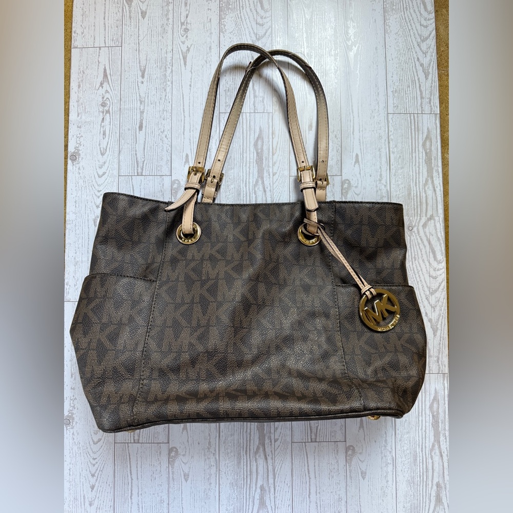Michael Kors Brown Logo Tote with Tan Straps and Gold Charm FLAWED